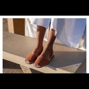 Pins avarcas brown leather sandals size 37